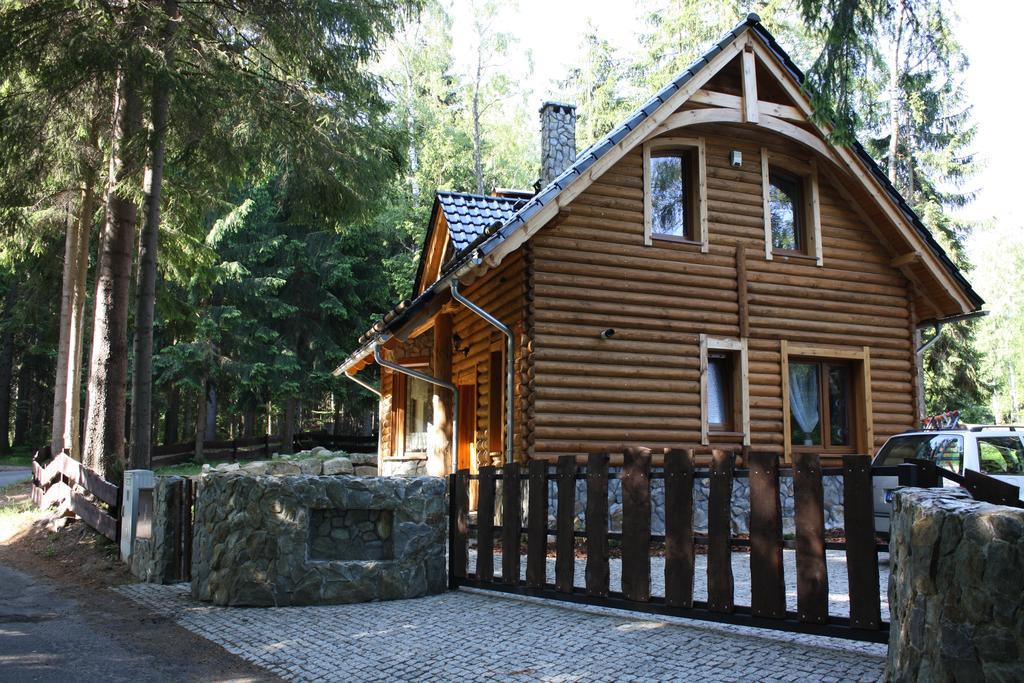Domek Letniskowy Lesna Chata ชกลาร์สกา ปอเรมบา ห้อง รูปภาพ
