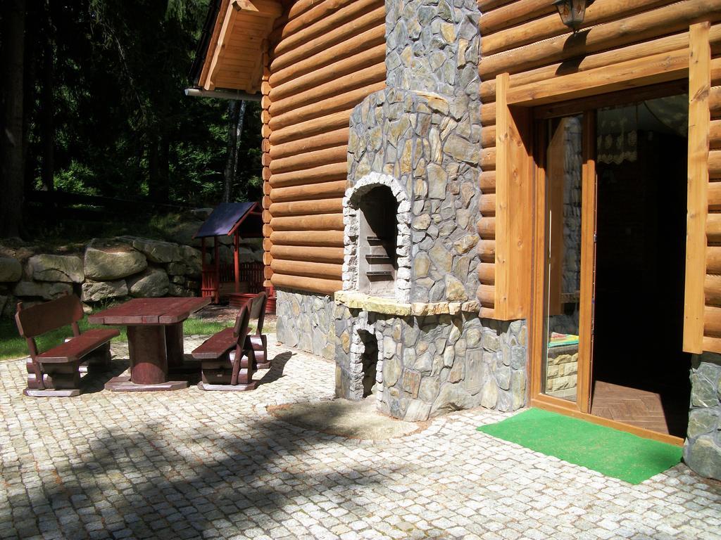 Domek Letniskowy Lesna Chata ชกลาร์สกา ปอเรมบา ห้อง รูปภาพ